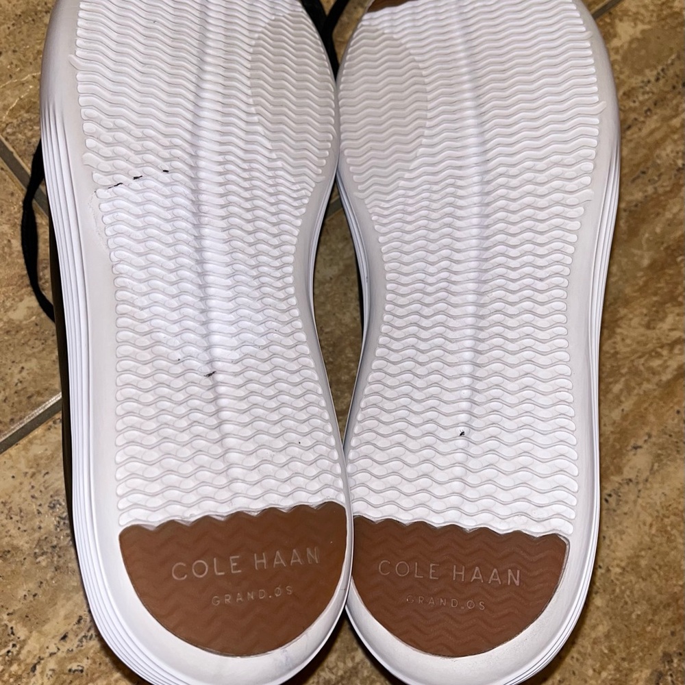 Cole Haan Women’s Grand Crosscourt Sneakers - Picture 5 of 7